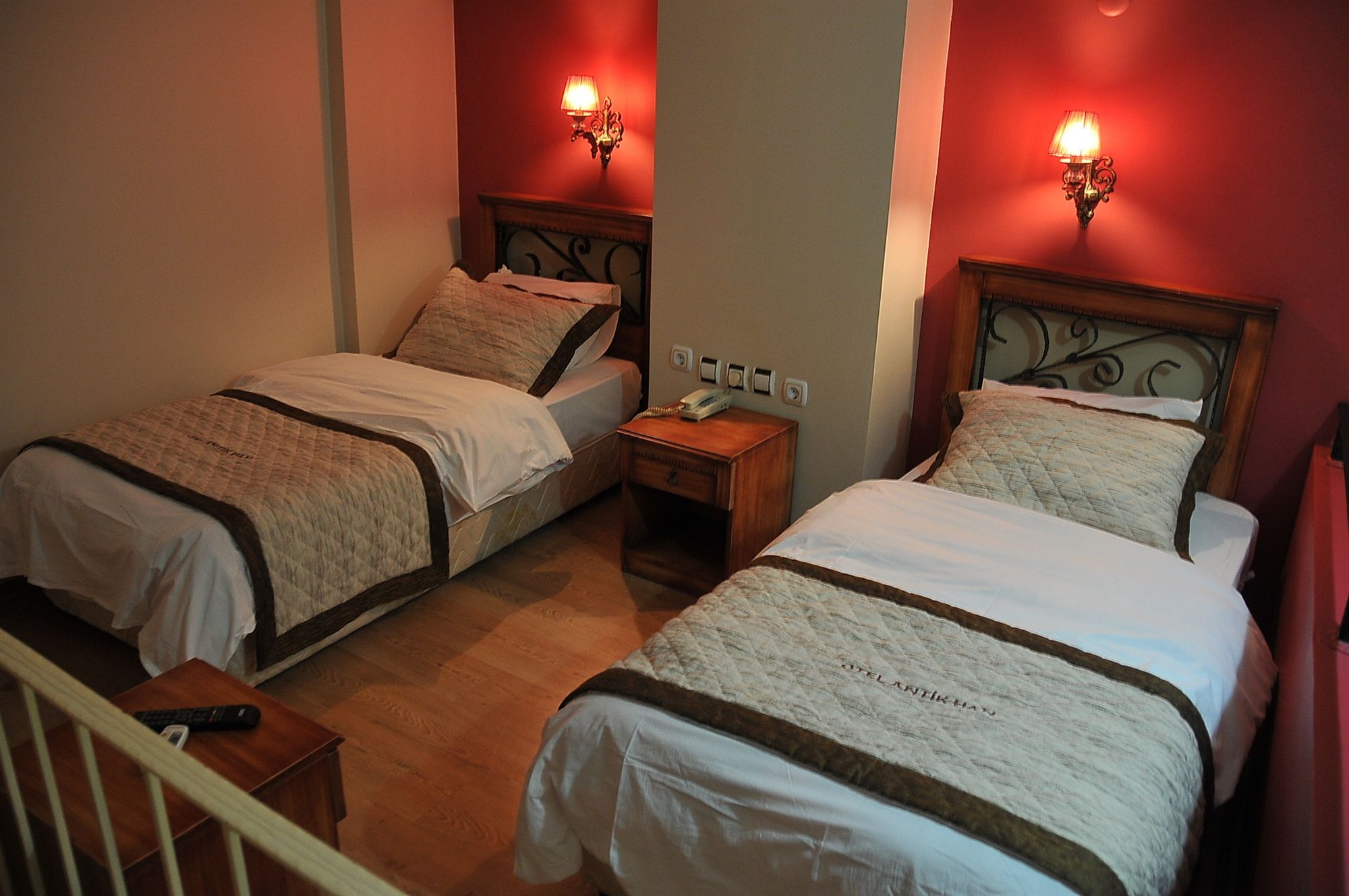 Antikhan Hotel İzmir Buitenkant foto