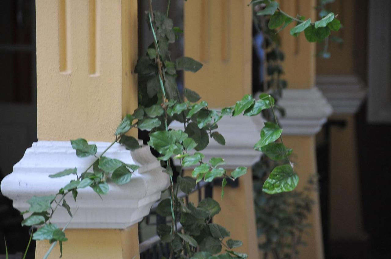 Antikhan Hotel İzmir Buitenkant foto